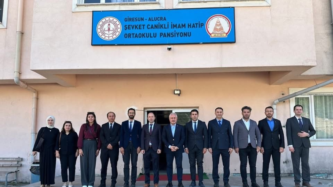 Başkanımız Ercan TÜRK, 2025-2026 Eğitim Öğretim Yılı Açılışı Münasebetiyle Giresun'da Okul Ziyaretlerinde Bulundu